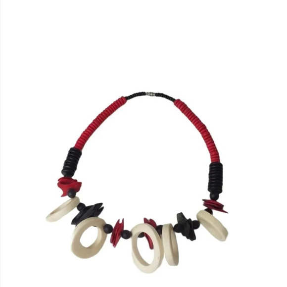 Tribal Red bovine Bone Rings Necklace - Picture 2 of 4